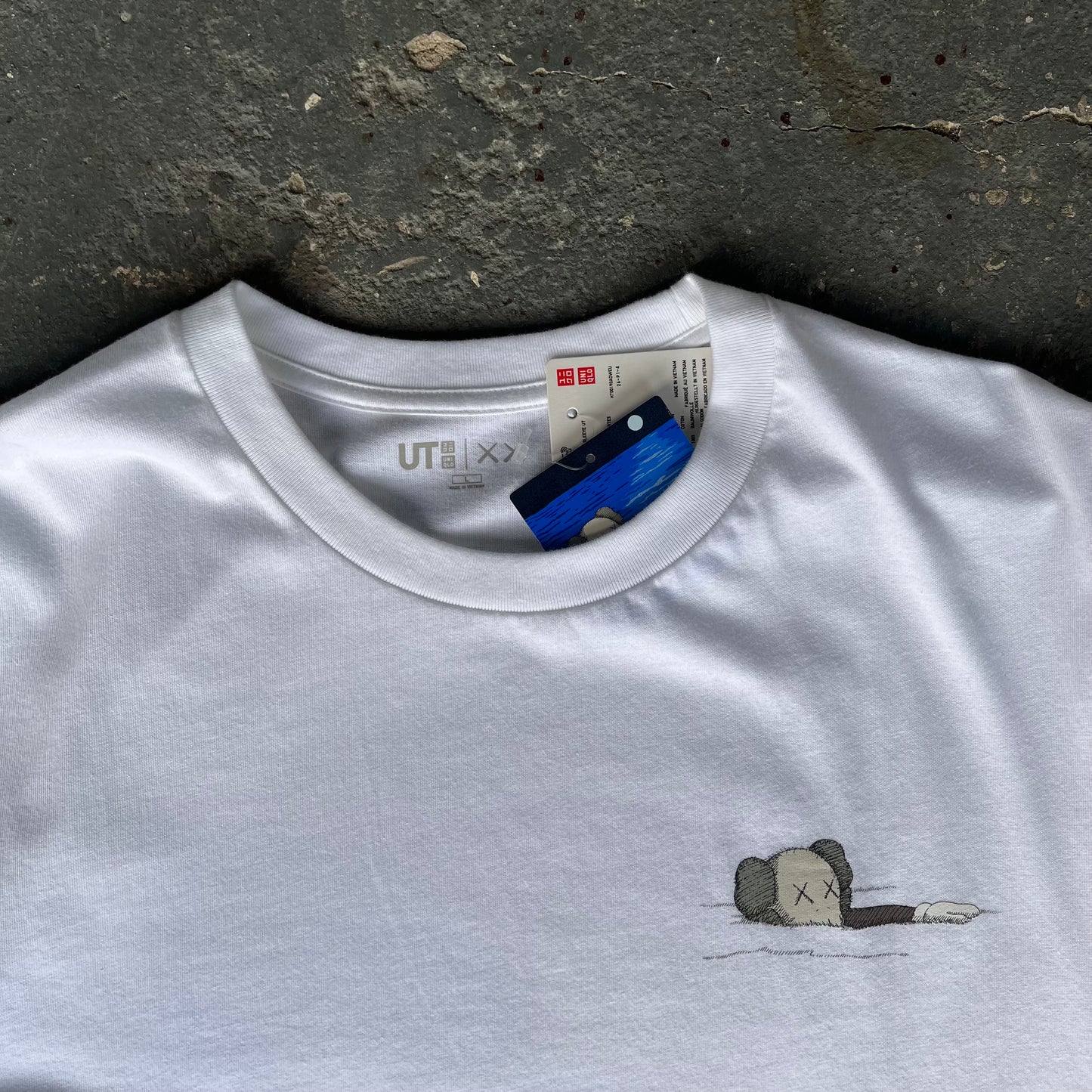 Uniqlo Kaws Graphic T-Shirt