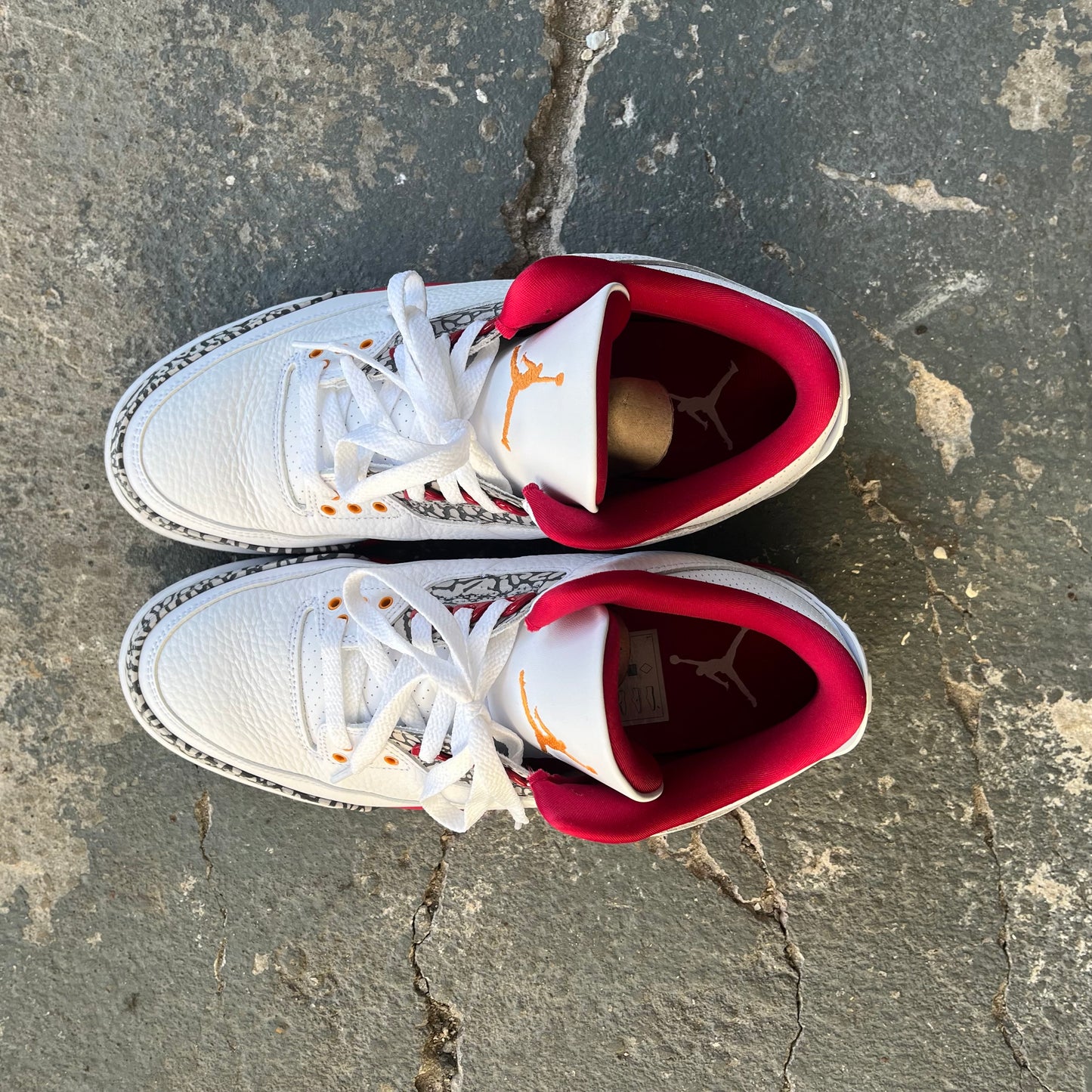 Jordan 3 Cardinal Red
