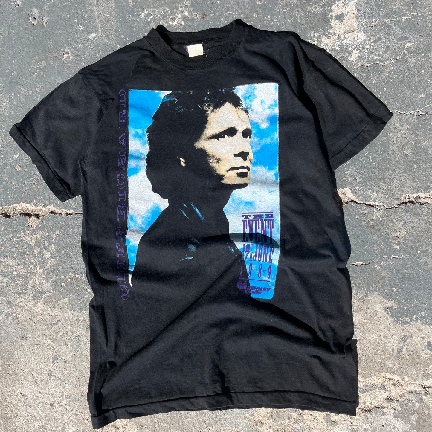 Cliff Richard 1989 Wembley Stadium T-Shirt
