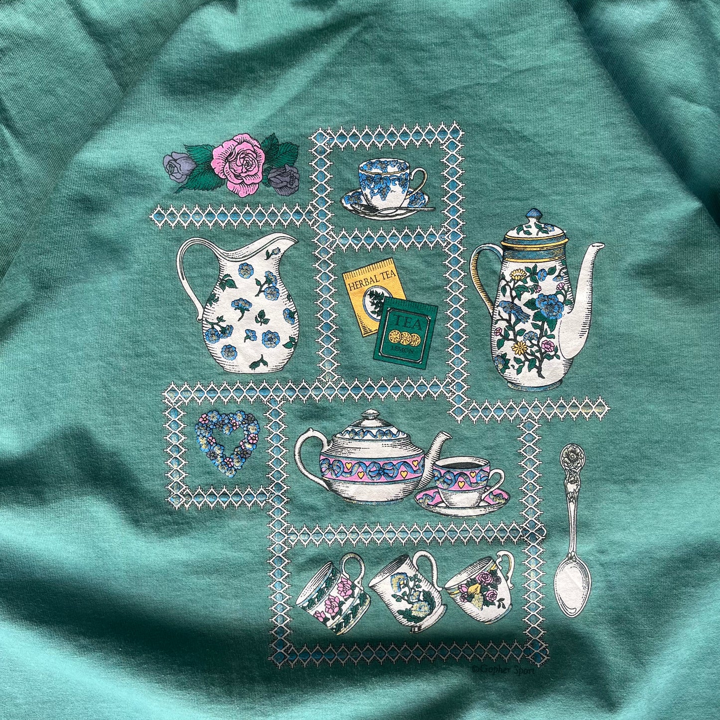 90's Graphic Tea T-Shirt