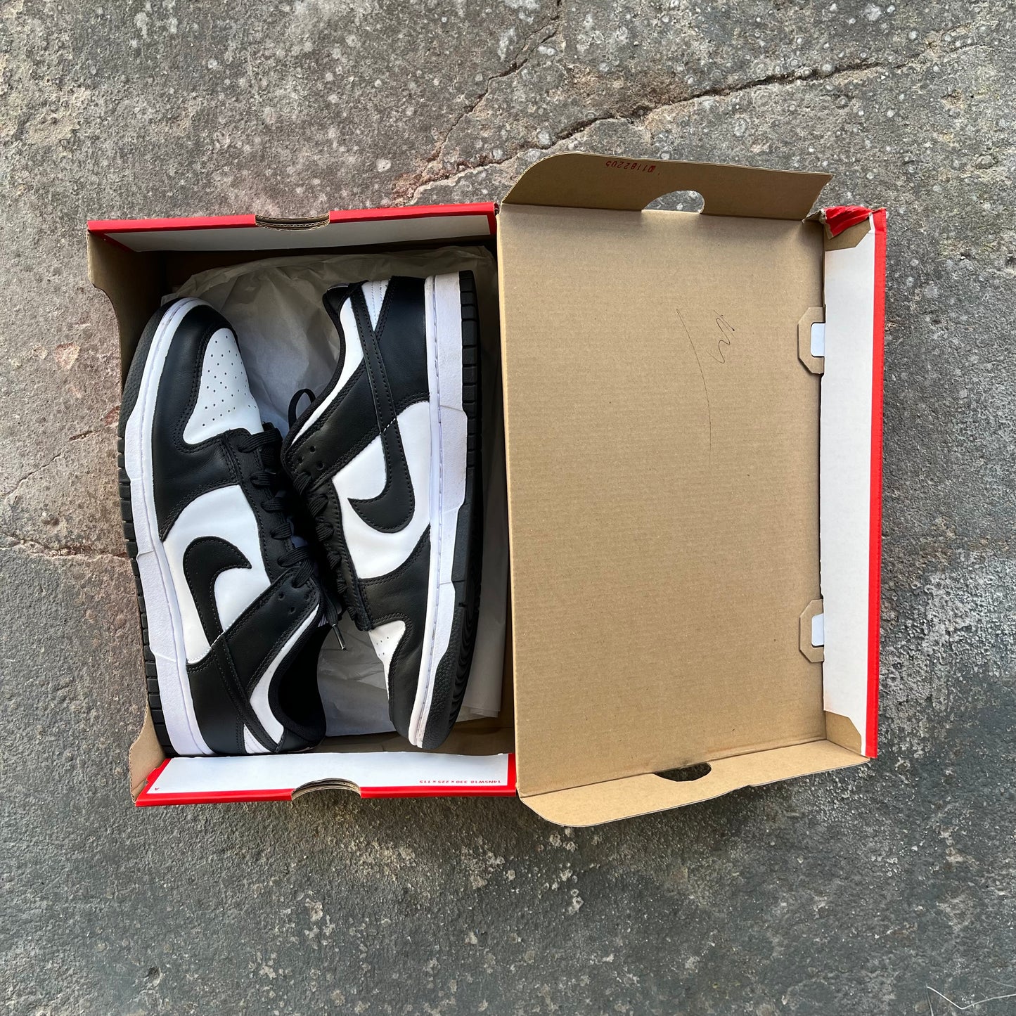 Nike Dunk Low Panda